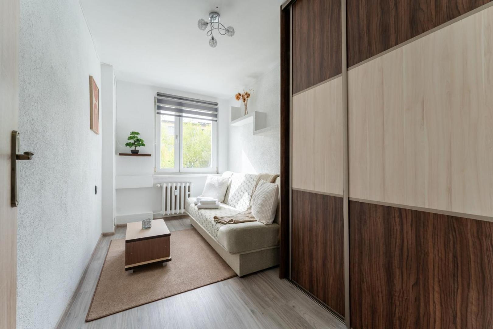 Apartament Gold - 2 Osobne Sypialnie Z Balkonem - Spaceapart Jelenia Gora Bagian luar foto