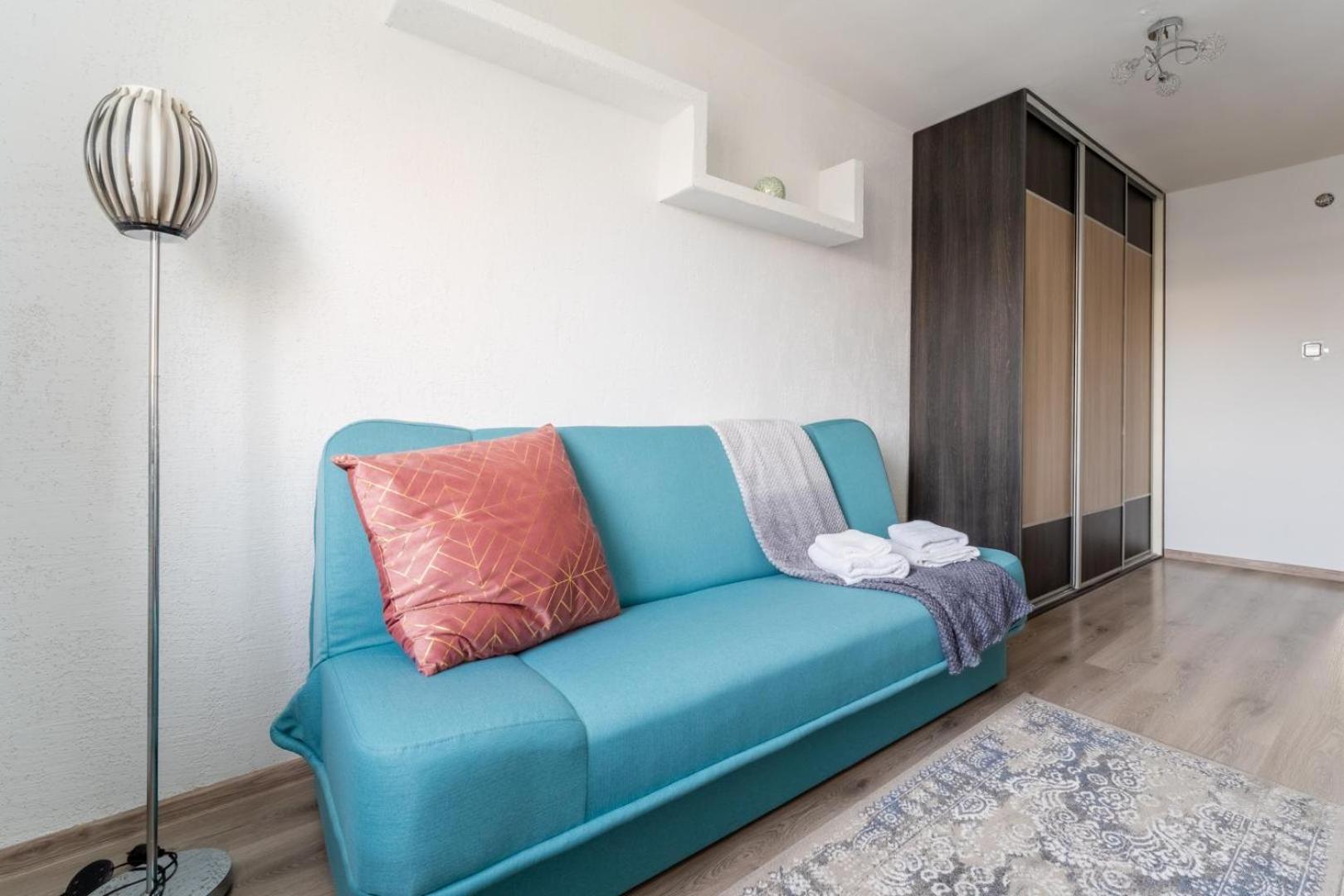 Apartament Gold - 2 Osobne Sypialnie Z Balkonem - Spaceapart Jelenia Gora Bagian luar foto