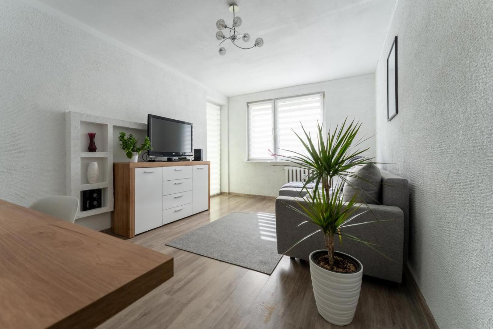 Apartament Gold - 2 Osobne Sypialnie Z Balkonem - Spaceapart Jelenia Gora Bagian luar foto