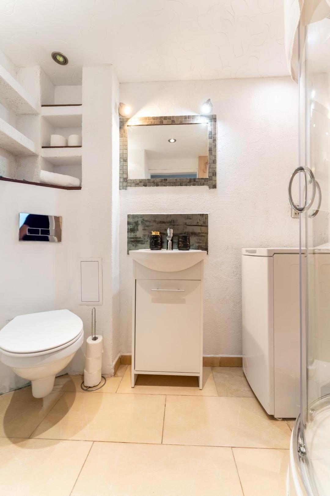 Apartament Gold - 2 Osobne Sypialnie Z Balkonem - Spaceapart Jelenia Gora Bagian luar foto